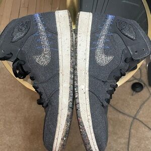 Jordan Black and Blue Speckled Sneakers